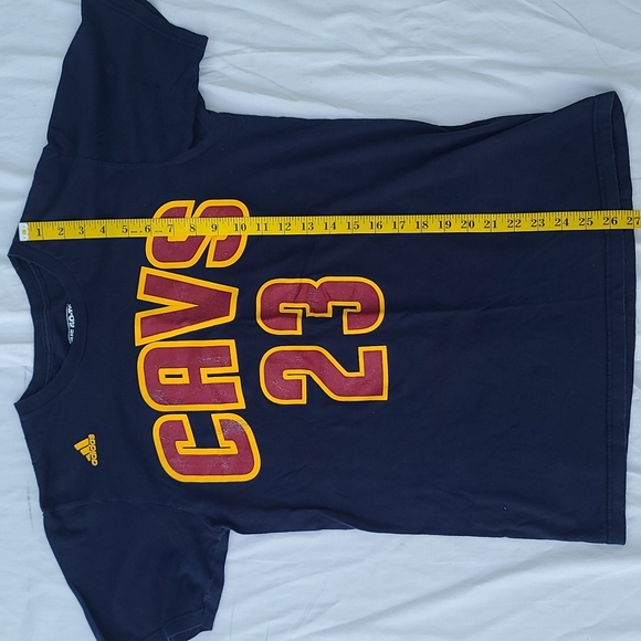 Cavs LeBron James 23 Addidas tshirt medium - Picture 3 of 5